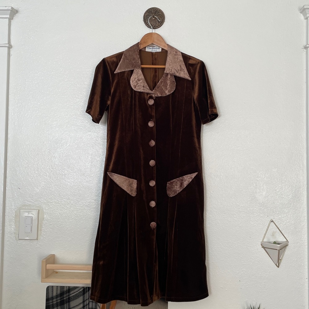 Kim Phuong Embroidery Brown‎ Velvet Button Down Midi Dress Short Sleeve Large